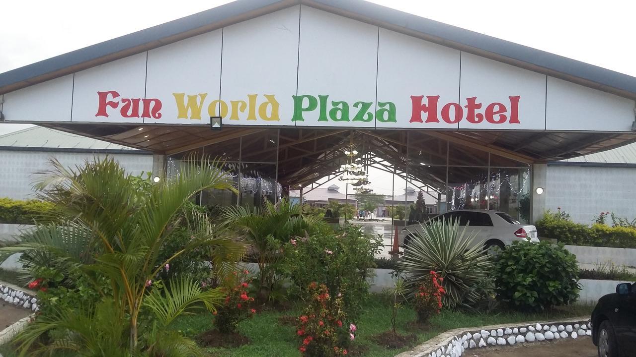 Funworld Plaza Hotel 나디 외부 사진